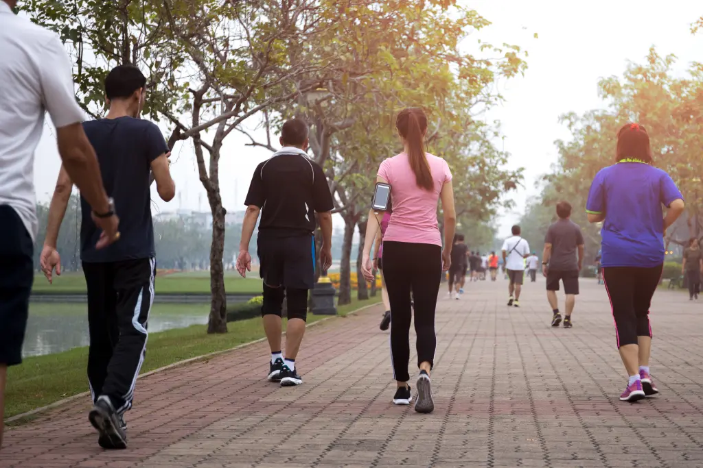 Japanese Interval Walking Redefines Fitness with Just 30 Minutes a Day